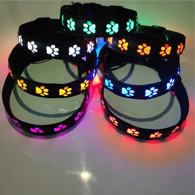 Collar luminoso para perros para caminar, suministros para mascotas, Collar de carga para perros, anillo para el cuello, bufanda colorida