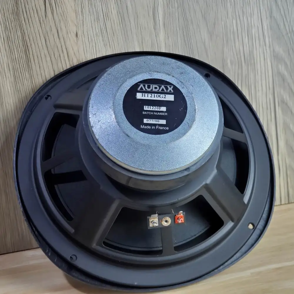 زوج = 2 قطعة من مكبر الصوت الأوسط Audax HT210G2 مقاس 8 بوصة 8 أوم، وليس مكبر الصوت البحار Vifa eton morel