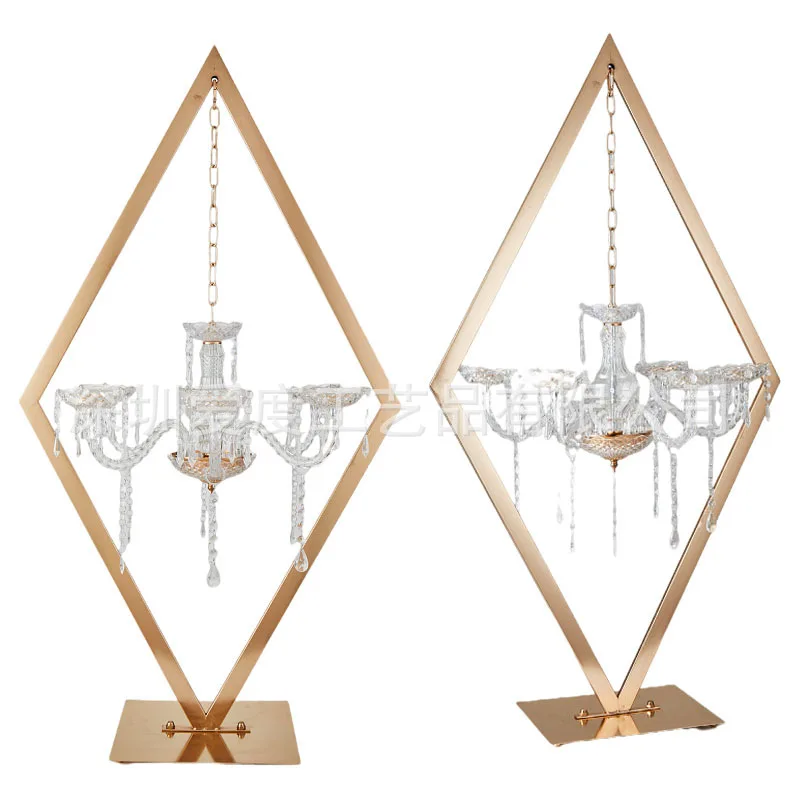 

Cross-border special for new wrought iron gold electroplated crystal candlestick wedding hall hotel main table floral decoration