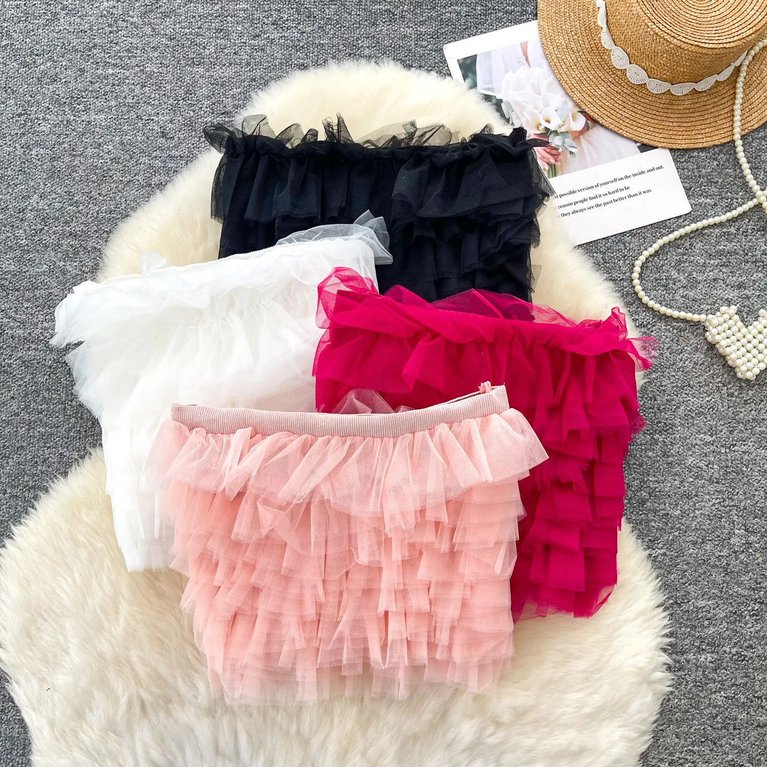 

Tops Women Short Top Sling Lace Strapless Sleeveless Tanks Sexy Y2k Streetwear Backless High Waist Elegant Work Slim Fit 2026