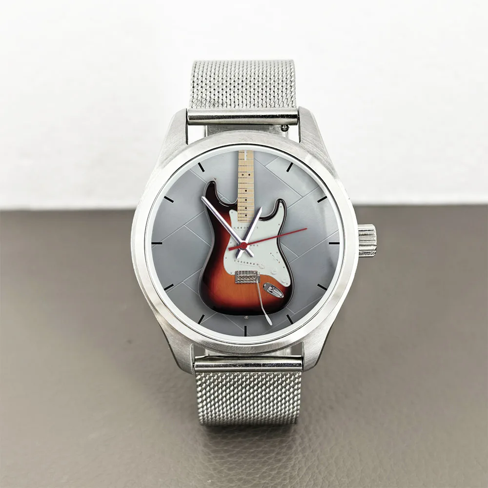 

Часы с басовым узором и циферблатом, подарок музыканту, часы Gita, сувенирные часы из нержавеющей стали, корпус, водонепроницаемые часы 5 бар, настраиваемые