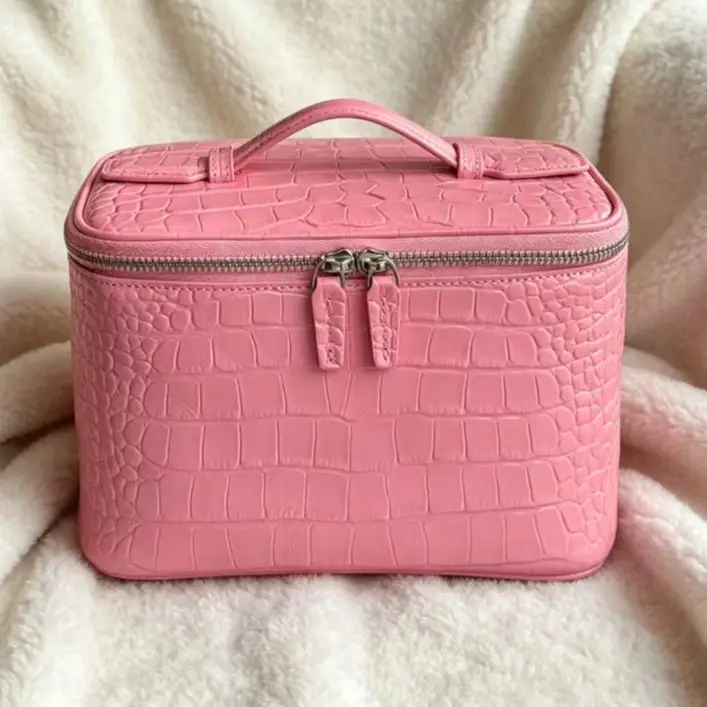 First Layer Cowhide Crocodile Pattern Pink Makeup Bag New Genuine Leather Large Capacity Portable Travel Toiletry Cosmetic Bag