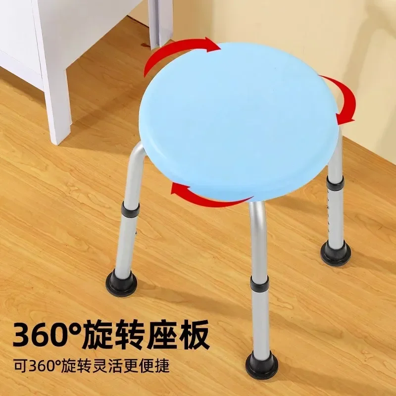 

Bathing chair for the elderly can be rotated 360 degrees