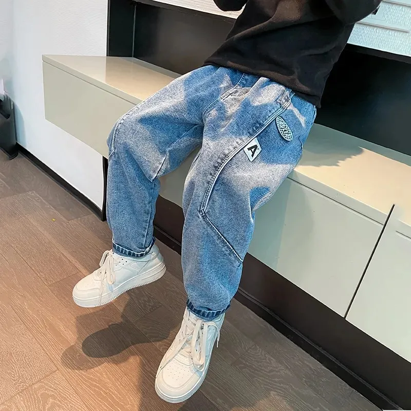 

Boys' Jeans Spring and Autumn New Handsome Middle and Big Boys' Loose Pants Teenage Boys' Jeans Trousers Korean