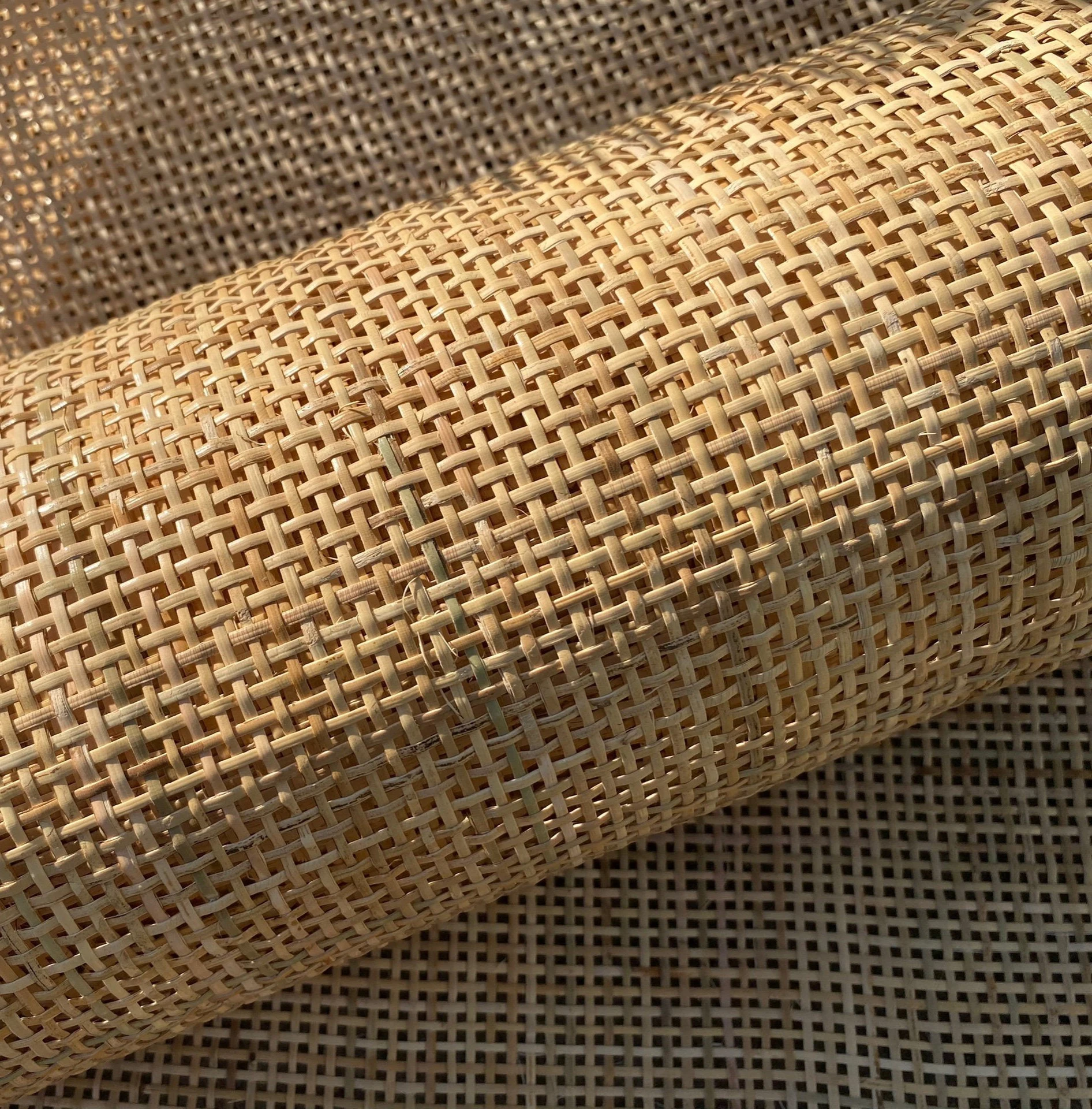 35-50cm Breite Natürliches Rattan-Geflecht-Rolle, Rattan-Rolle, Großformatiges Polstermaterial, Rattan-Material für 2,5-5 m Projekte – Detail 2