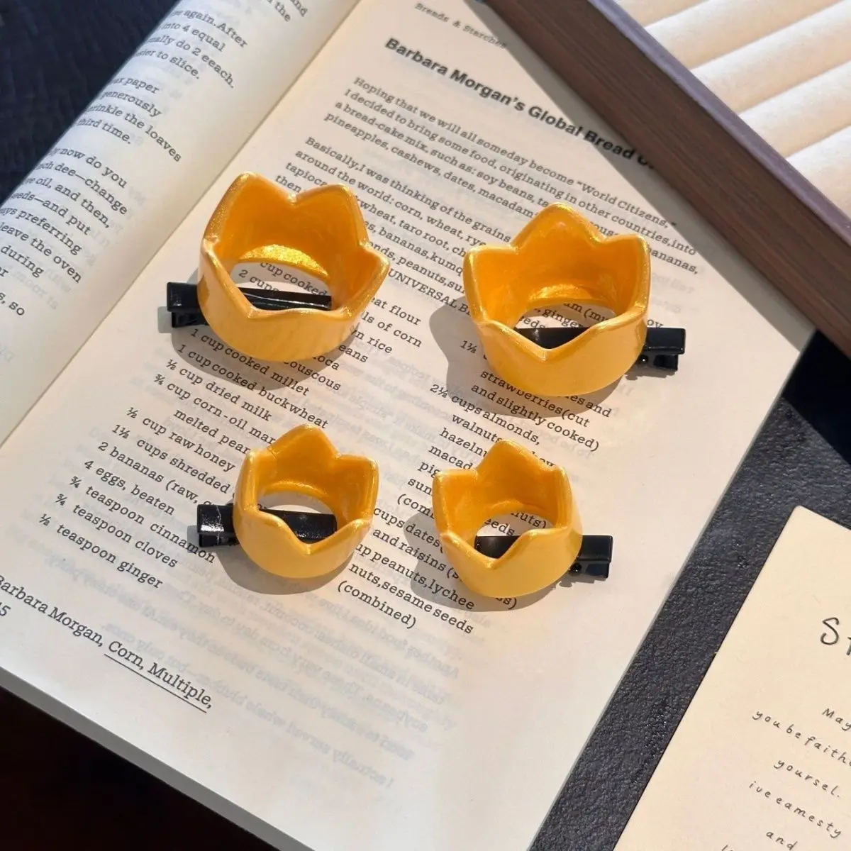 Adorable Little Crown Duckbill Clip Cosplay Character Props Accessories Hairpin Princess Birthday Prince Crown Hairpin view 3