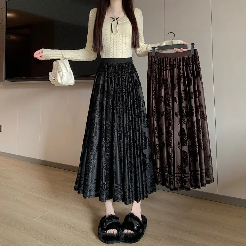 Saia francesa feminina veludo comprimento médio outono inverno elegante moda grossa renda malha casual deslocamento versátil uma linha saia