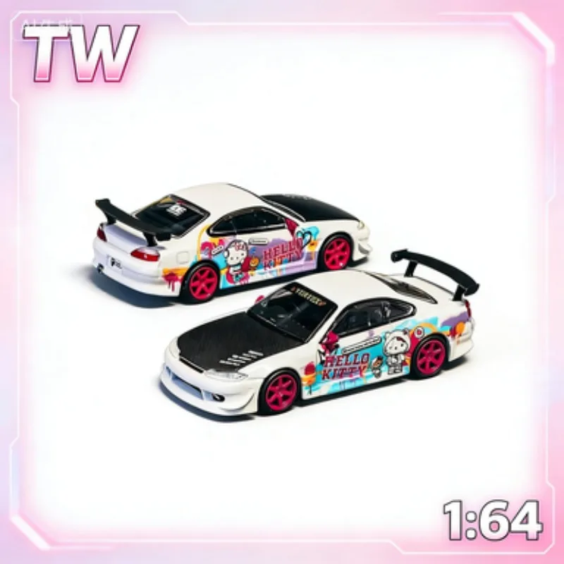 

TW 1:64 Nissan Cartoon Cat, Cast Alloy Car Model, High-end Static Collection Piece for Adults, Festival Gift, Boy's Gift.