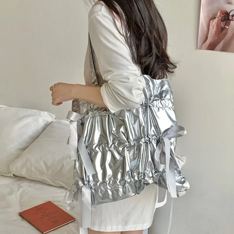 

2025 Fashion Large Capacity Tote Bag Women's Lightweight Shoulder Bag with Bow Pleated Design for Evening Beach Style