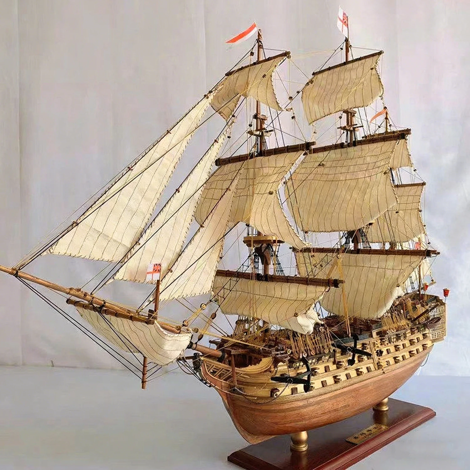

1/76 Scale Wooden Model of The Classic Victory Sailing Ship 90cm Handcrafted Ships Static Model Ship Toy Ornament Sailboat Model