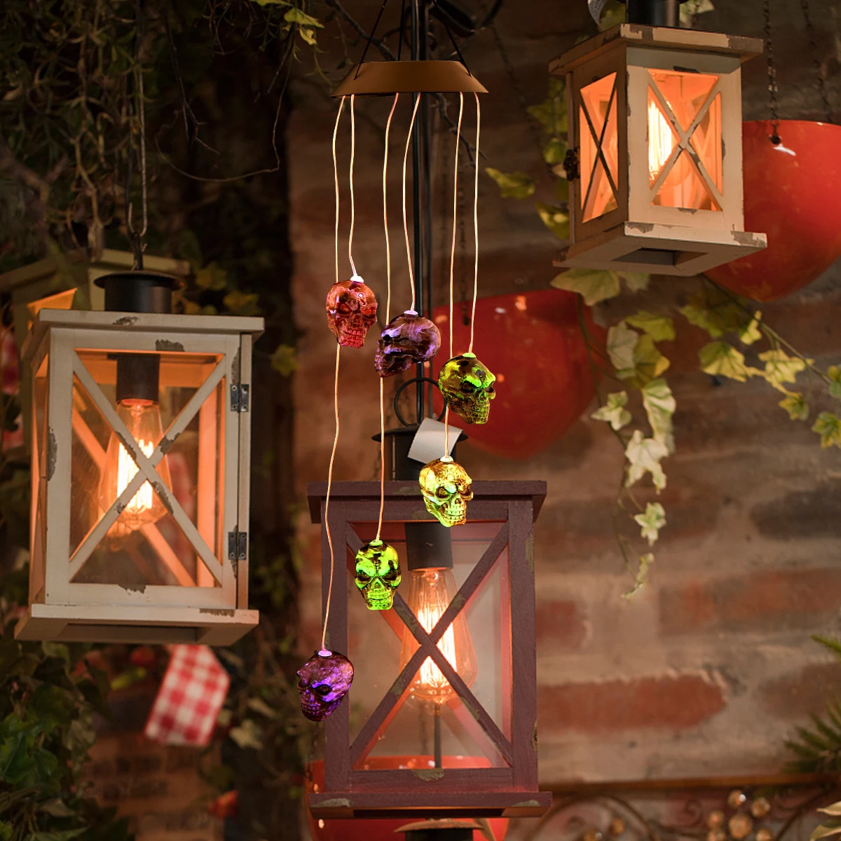 

1pc Halloween Skull Wind Chime Light Outdoor Solar Garden Hanging Lamp Waterproof String Fairy Light For Yard Bar Mall