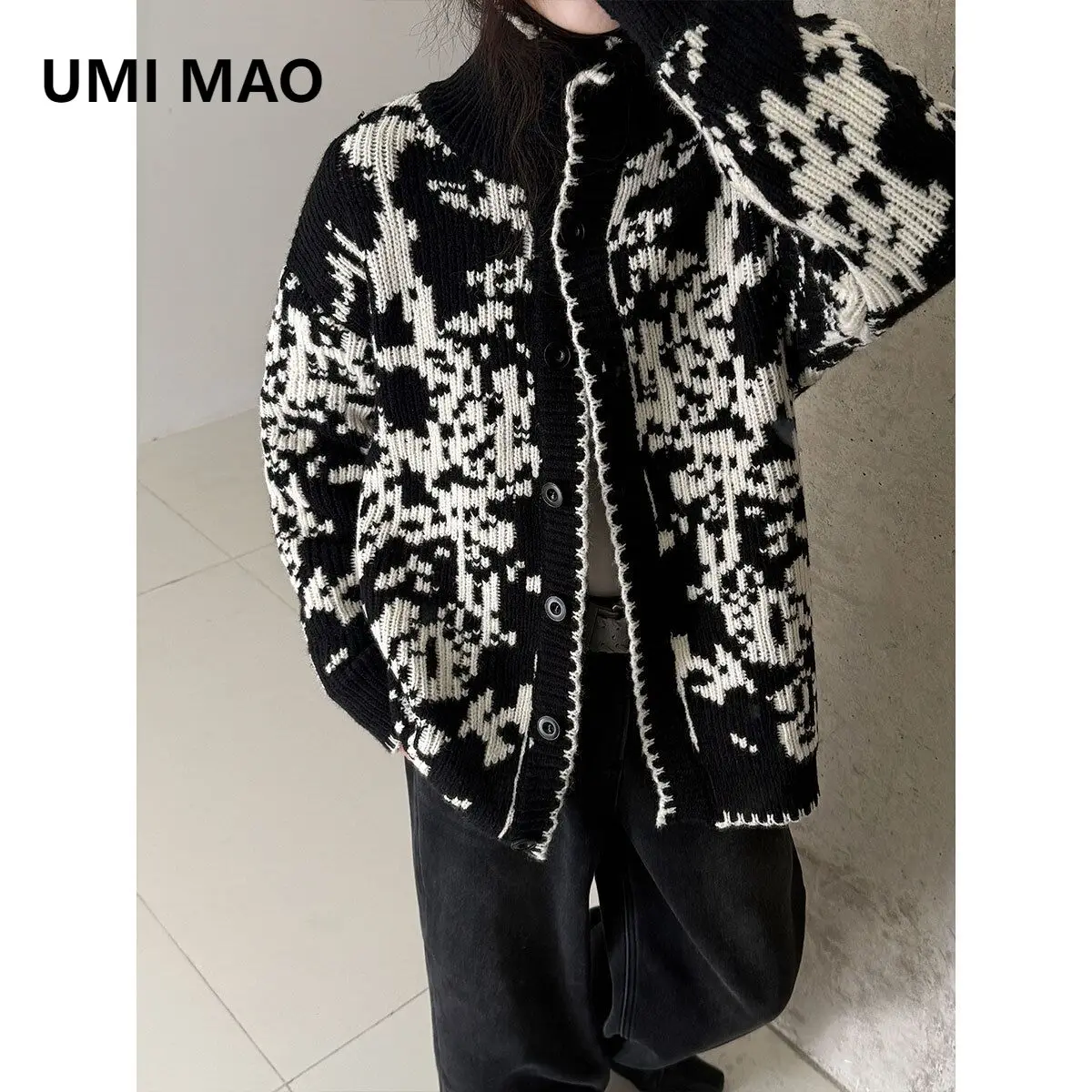 

UMI MAO Korean Style Jacket Fair Isle Jacquard Stand Collar Knitted Sweater Women Autumn Winter New Lazy Style Cardigan Coat