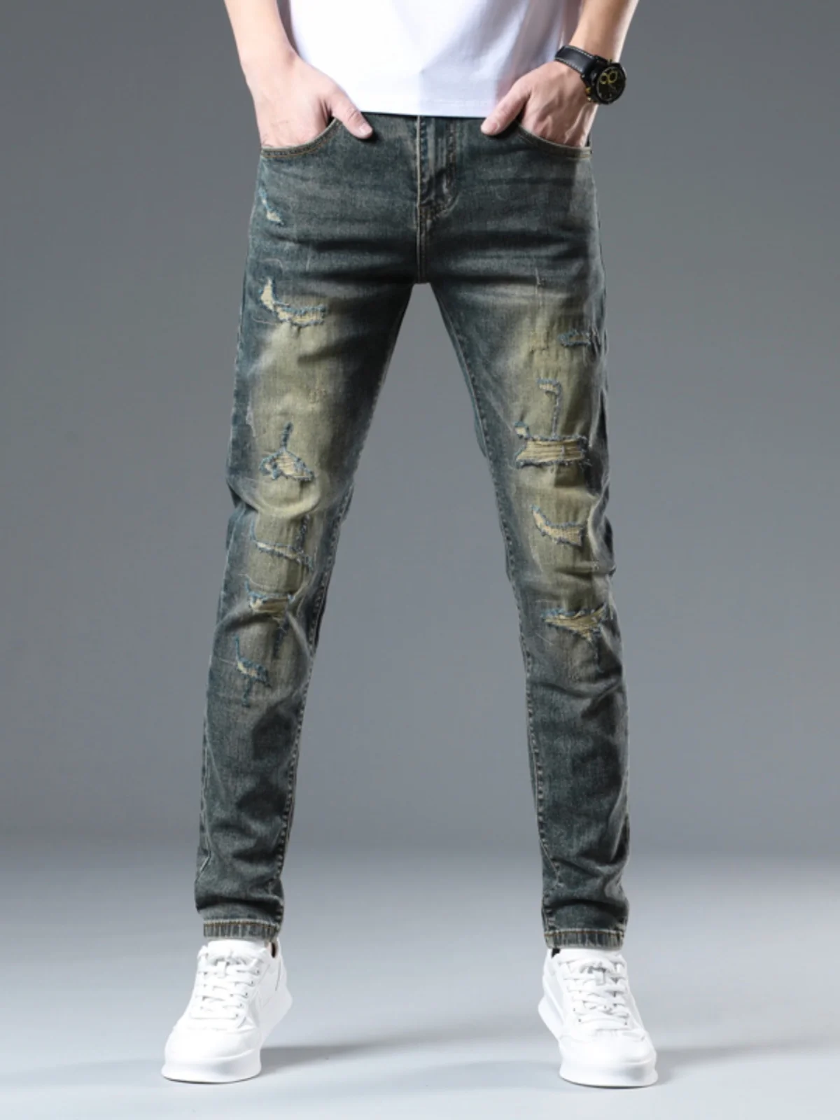 

High-End Men's Slim Fit Jeans Casual Elastic Straight Leg Jeans Spring Summer Trendy Brand Breathable Long Pants for Youth