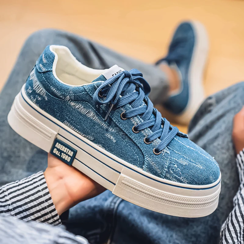 

2023 летние новые джинсовые парусиновые туфли с дырками, мужские уличные противоскользящие износостойкие спортивные туфли на платформе с толстыми нитками для отдыха