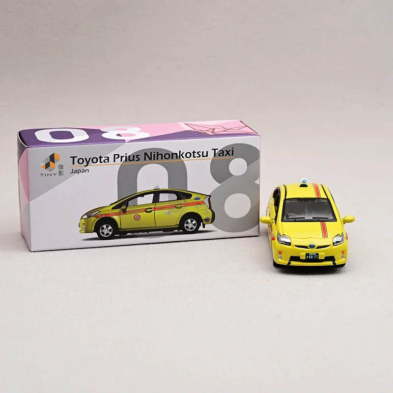 Mały model Toyota Prius Nihonkotsu Taxi ze stopu metalu, skala 1/64, zabawka, prezent