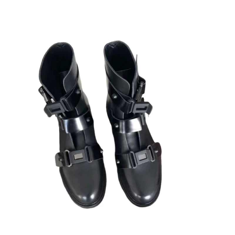 Patent Leather Boots – Sleek, Shiny, and Fashionable Everyday Shoes  Waterproof Snow Boots – Keep  Dry  Comfortable AJ1211