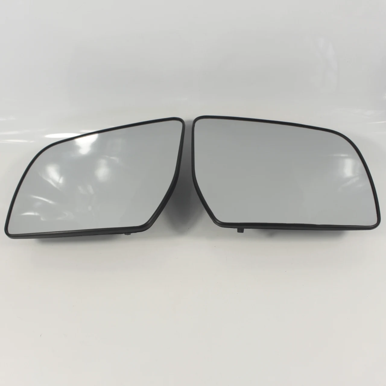 Auto Car Wing Door Mirror Glass for FORD EVEREST pickup 2015-2020 heated with back plate