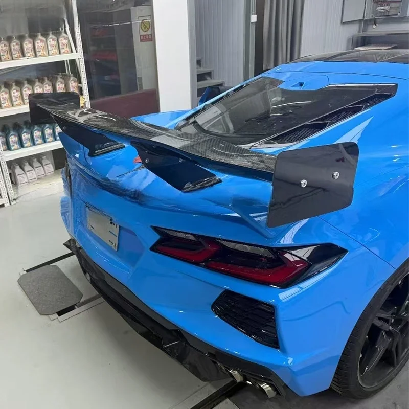 High Quality Real Carbon fiber rear wing modified spoiler with fixed wing car bumper suitable for Chevrolet for Corvette C8