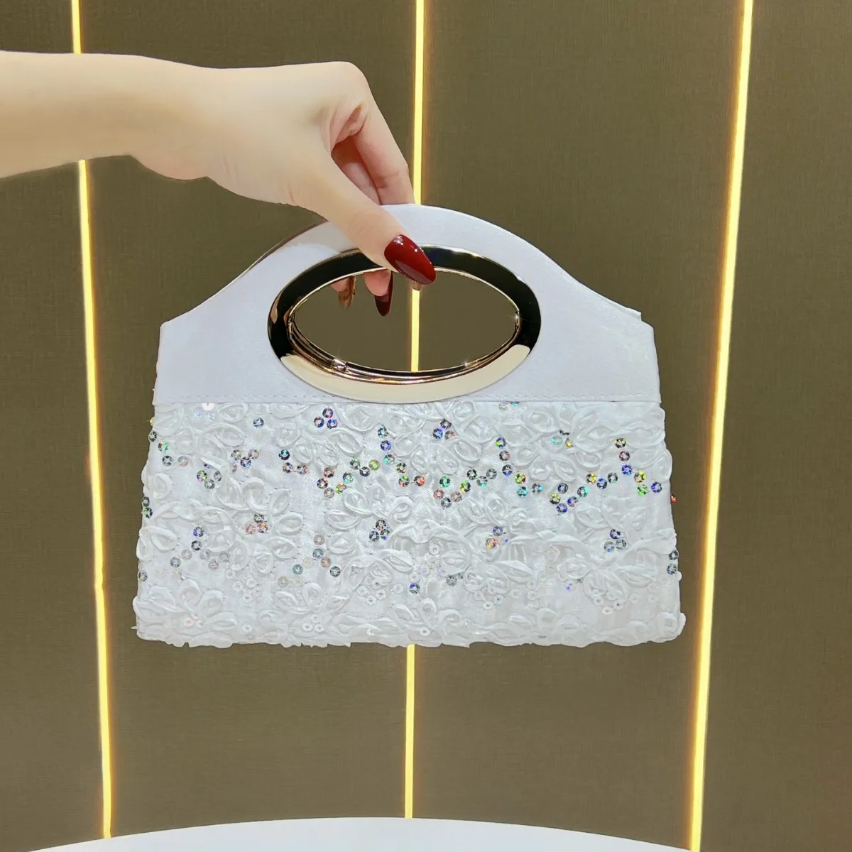 

New women's handbag bag celebrity sequined temperament handbag fashion dinner messenger bag chain women's bag