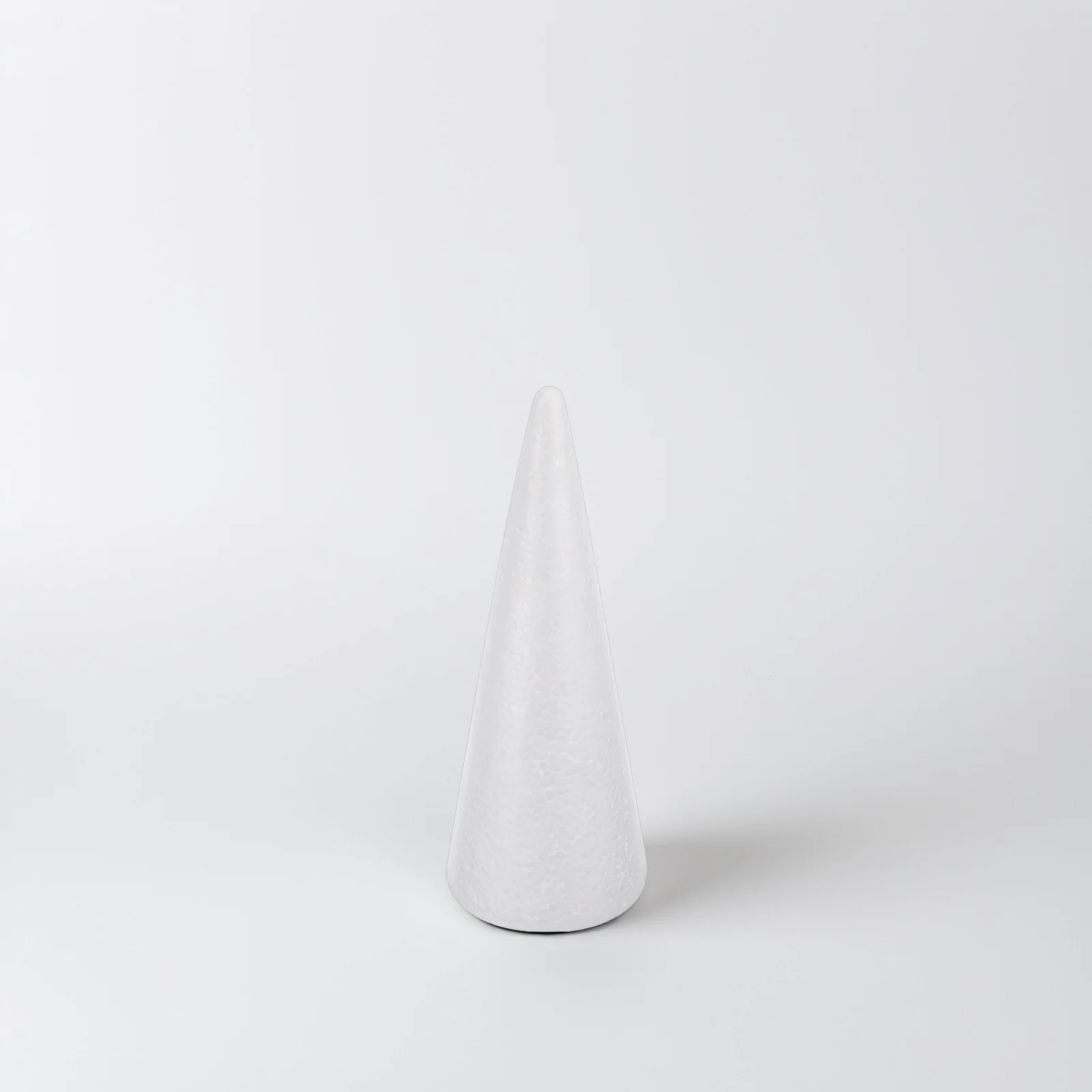 

2Pcs White Polystyrene Craft Cones DIY Education Christmas Seasonal Decoration Cone Craft Ornament DIY Cone