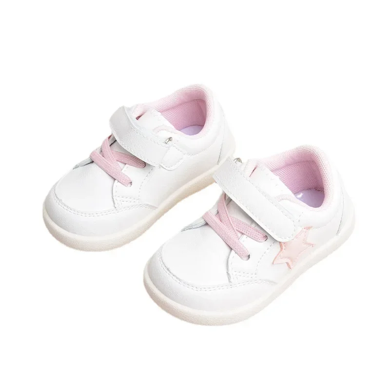 Nuove scarpe da bambino primaverili per bambini in pelle per bambini scarpe a piedi nudi suola morbida Outdoor Kids Tennis Fashion Girls Sneakers