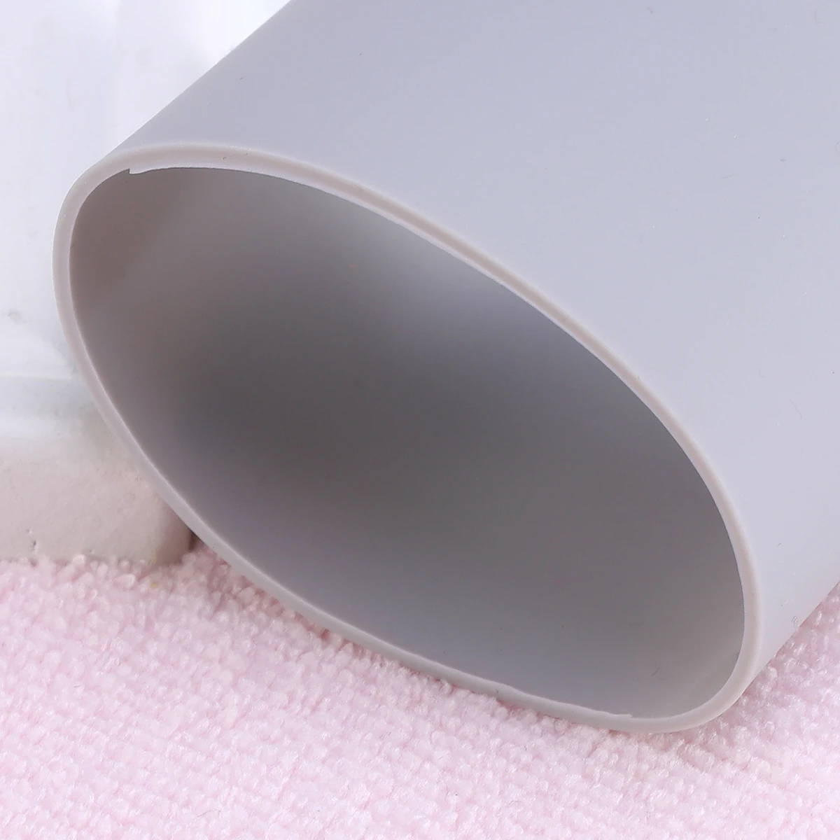 

Silicone Heat-Resistant Non-Slip Glass Bottle Sleeve Protective Cover Gray for Home Party Wedding Travel Glass Protective Sleeve
