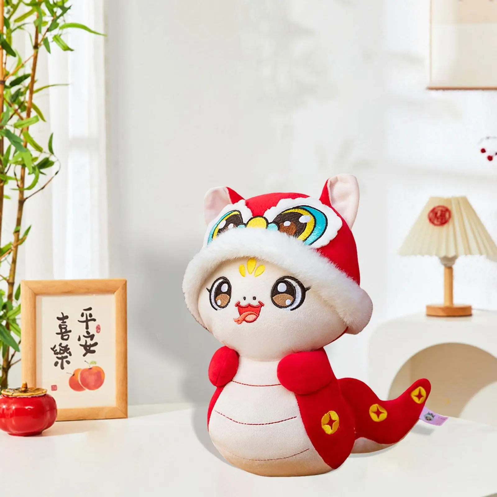Juguete de peluche de serpiente de Año Nuevo Chino, bonitos y cómodos recuerdos de fiesta, muñeco de peluche de Animal relleno de 20cm de altura para regalo de vacaciones, dormitorio y hogar