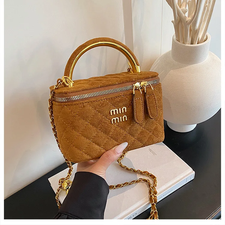 

2025 New Suede Quilted Box Bag for Women Chain Strap Shoulder Bag with Top Handle, Minimalist Crossbody Purse for Daily Use