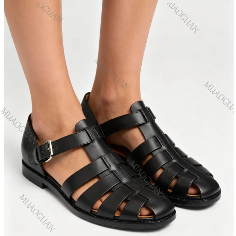 Vielseitige Retro-Herrensandalen, hochwertige Gladiator-Lederschuhe für Herren, klassische, leichte, luxuriöse, ausgehöhlte Herrenschuhe für den Strand