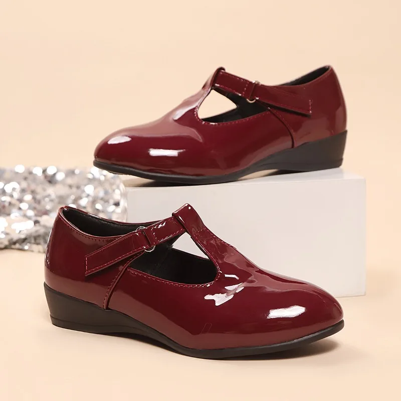 2026 Autumn New Women Pumps Patent Leather Plus Size Round Toe Strap Buckle Mary Jane Women Shoes Fashion Formal Loafers