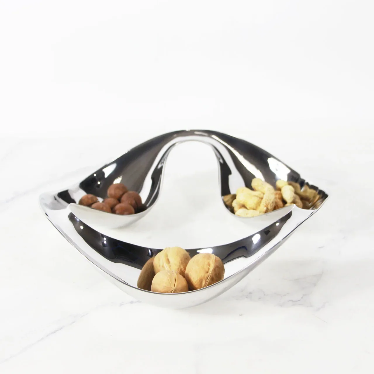 Simple European silver metal irregular streamline fruit tray ornament