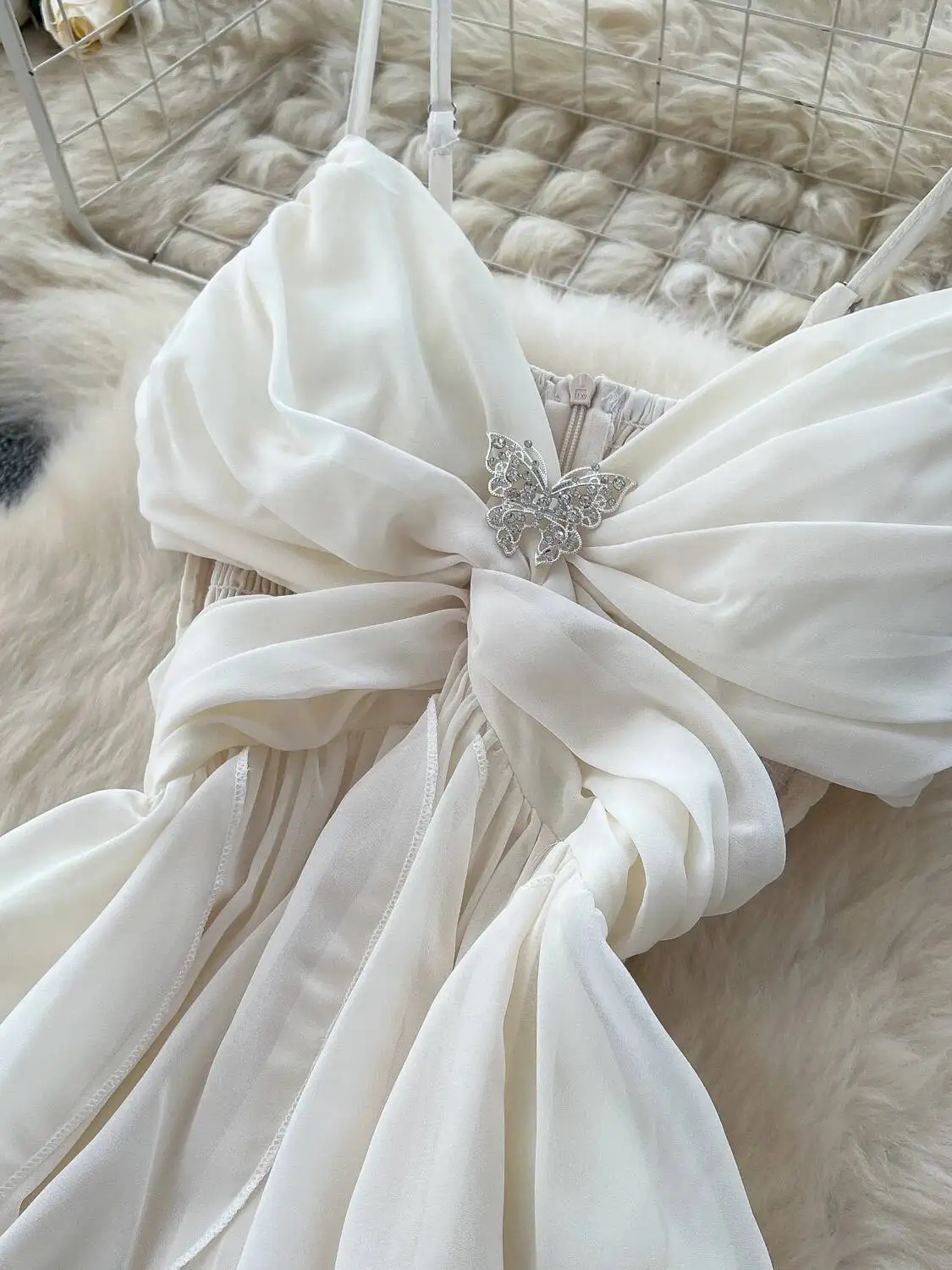 Women Elegant Chiffon Long Dress Twisted High Waist Irregular Lotus Leaf Beach Dresses Ladies Sexy V-neck Boho Long Robe Vestido