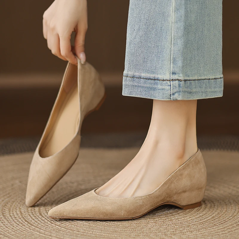 

Замшевые туфли ручной работы из натуральной кожи на низком каблуке 1 см с острым носком, модельные туфли, женские элегантные туфли-лодочки, повседневная обувь, туфли на плоской подошве