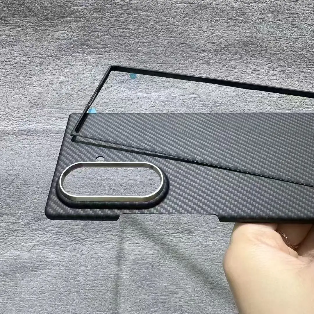 Magnetyczne etui Magsafe do Samsung Galaxy Z Fold 8 7 Fold 6 5 4, ultracienka osłona z włókna aramidowego i węglowego do Galaxy Z Fold 7 — zdjęcie produktu 3