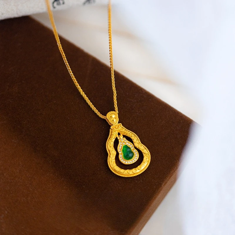 

Fashion Real K14 Golden Color Chinese Style Jadeite Emerald Gourd Pendant for Women Necklace Necklaces Chain Fine Jewelry