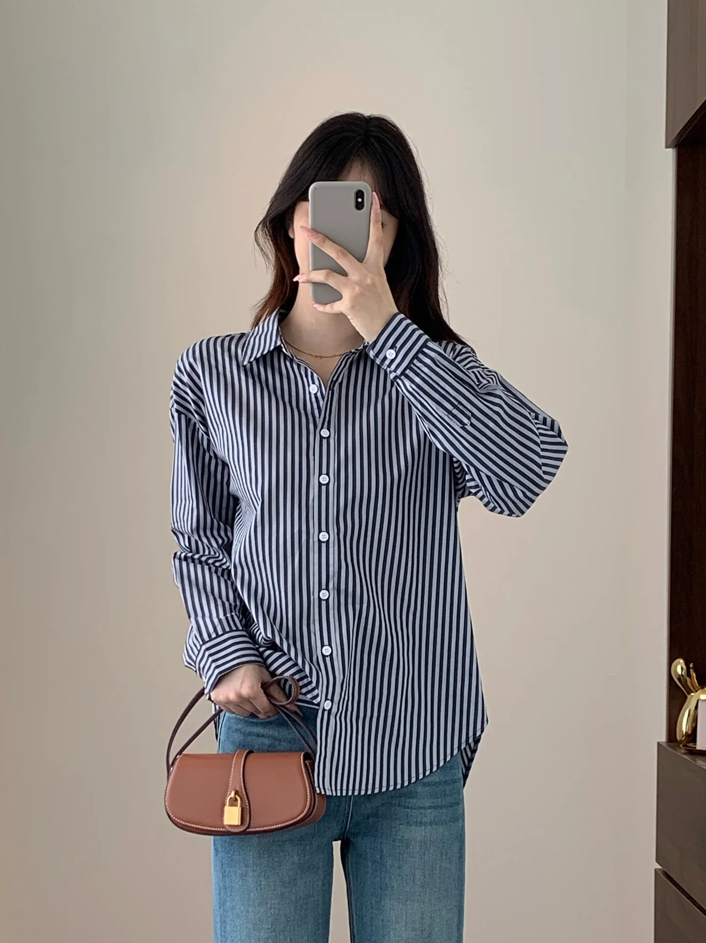 

Slimming Blue Grey Stripe Silk Cotton Casual Loose Fit Shirt Collared Long Sleeve Women's Top for Commuting And Leisure