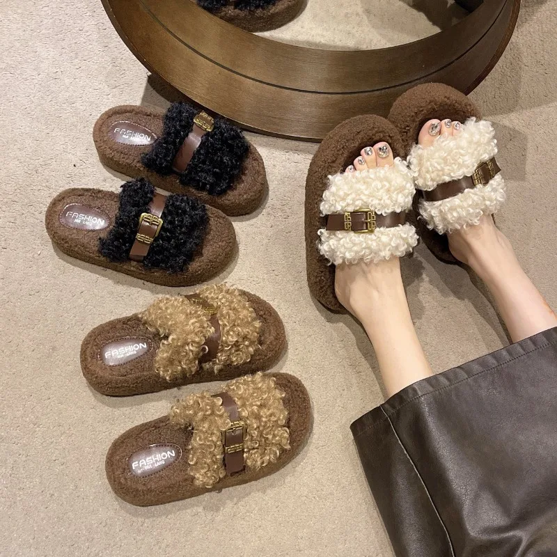 

2025 autumn and winter new style sponge cake thick soled fluffy slippers for women wearing plush cotton slippers on the outside