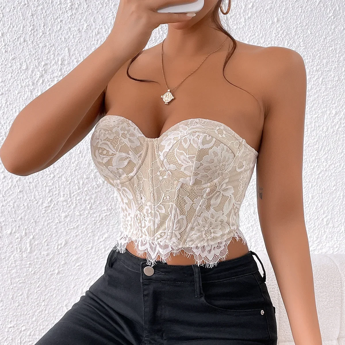 Rin Sexy Lace Sleeveless Bare Shoulder Crop Top,Embroidery Floral Tube Top, Strapless Fishbone Corset Backless Camisole Vest