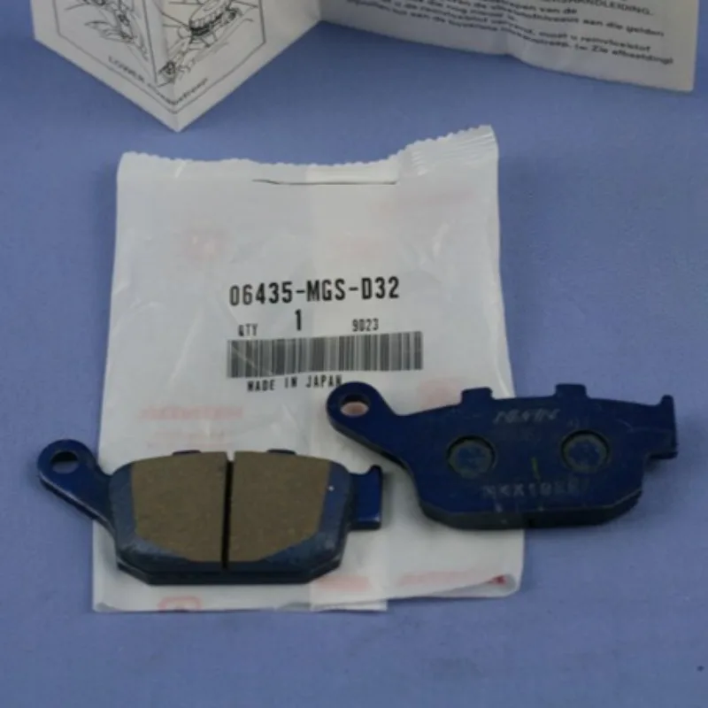 

For OEM NC700X CTX700N DCT NC750X rear brake pads 06435-MGS-D32
