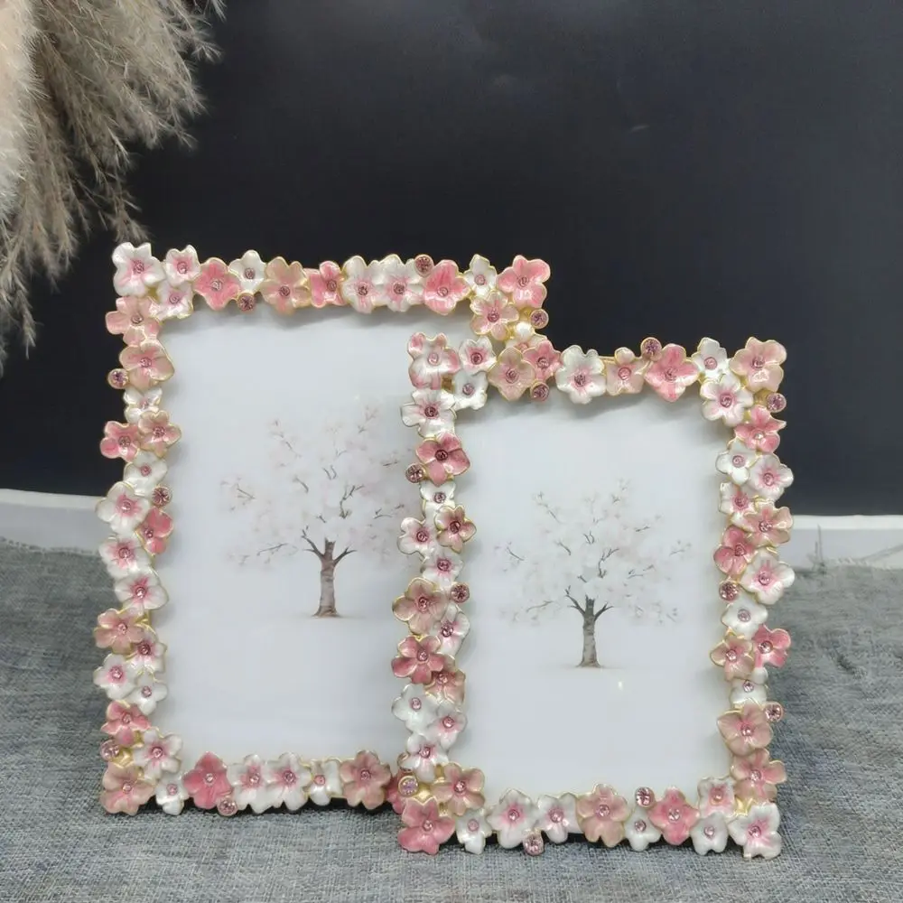 Luxury 3D Floral Photo Frame Metal Desktop Display Stand Sakura Ornament Elegant Home Decor Romantic Gift Holder