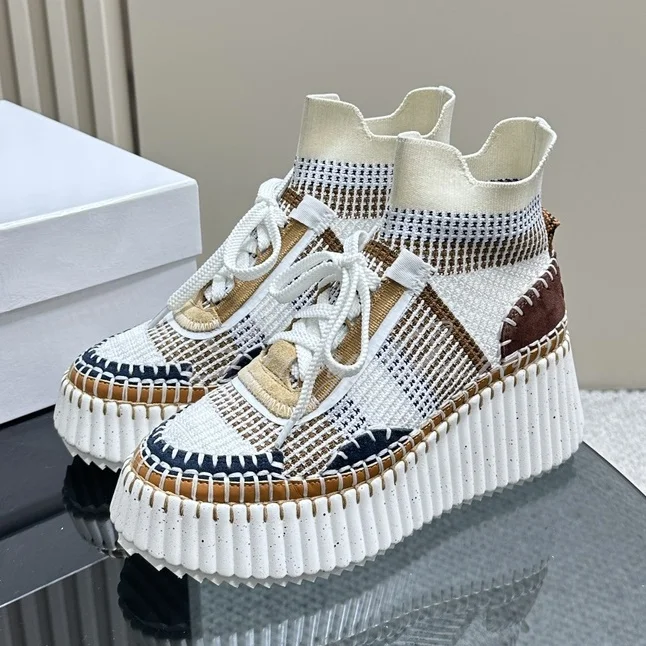 Luxury 2024 New Round Headed Mixed Colors Sport Shoes Women Thick Sole Heightened Lace up Handwoven Casual Shoes High Top Shoes