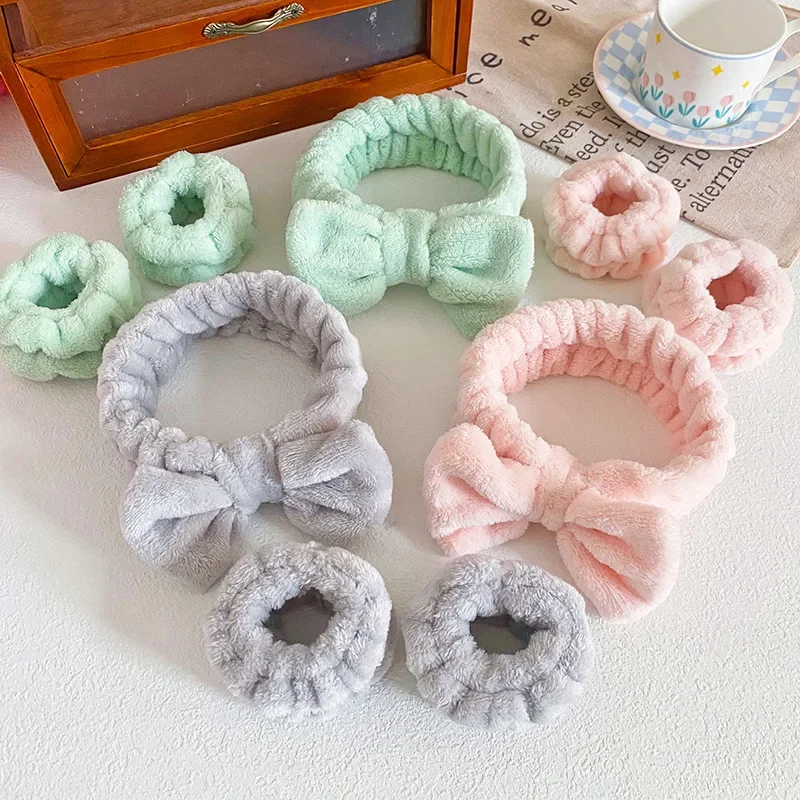 4 ชิ้น/เซ็ตสีทึบชุดคาดศีรษะโบว์, สปาฟองสําหรับล้างหน้าแต่งหน้าอาบน้ํา Skincare อุปกรณ์เสริมผม Scrunchies