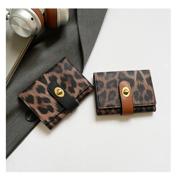 

2025 New Leopard Clutch Wallet Women Mini Coin Case European Vintage Card Organizer Purse