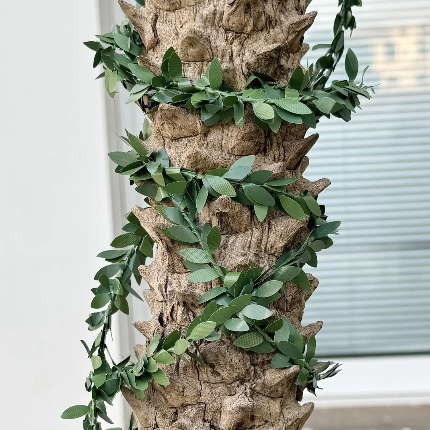 7.5/30M Artificial Ivy Plant Green Leaf Vine Iron Wire Wisteria Garland DIY Fake Leaves Creeper Hanging Leaves Home Garden Decor