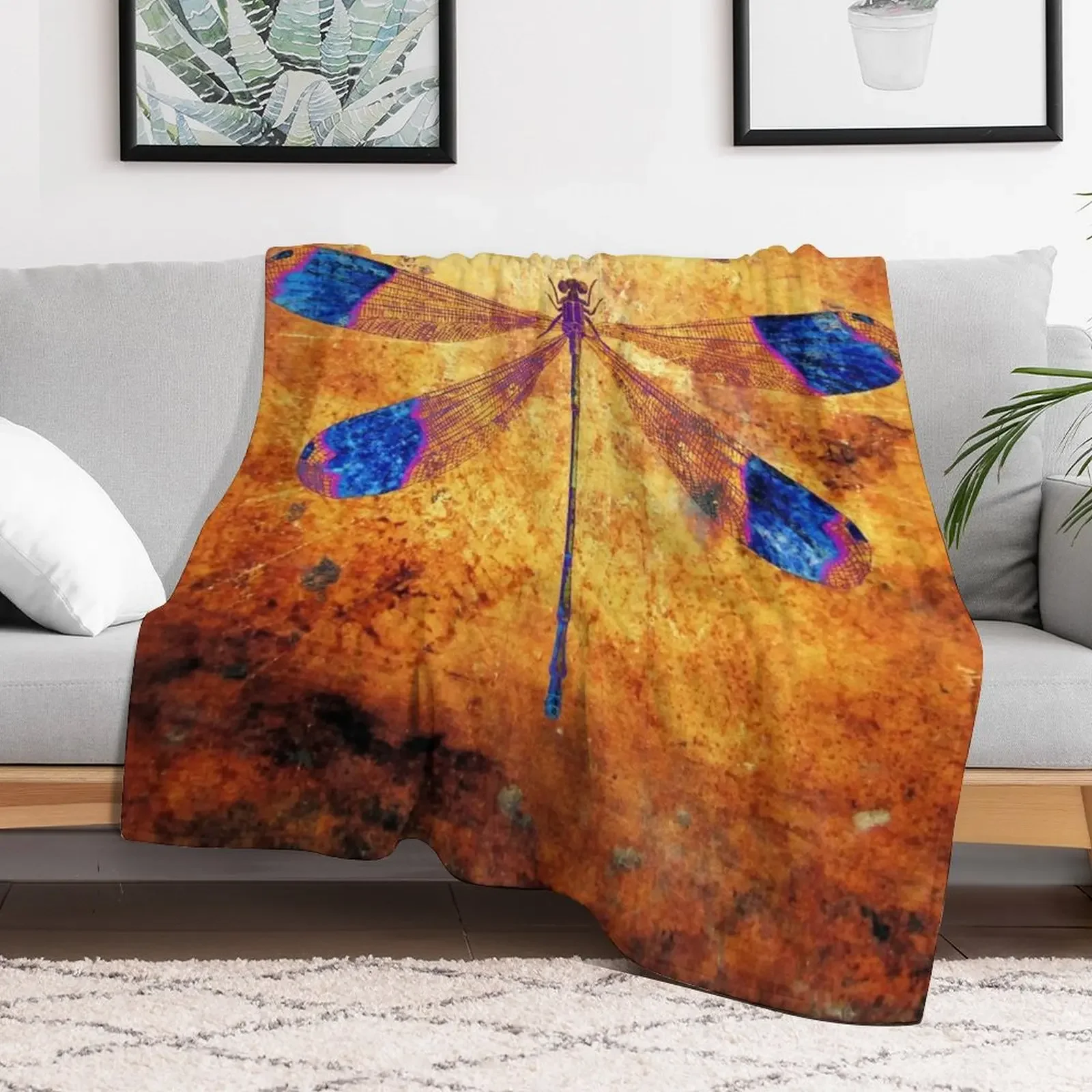 Dragonfly in Amber Throw Blanket Reusable Durable Soft Blanket for All Seasons