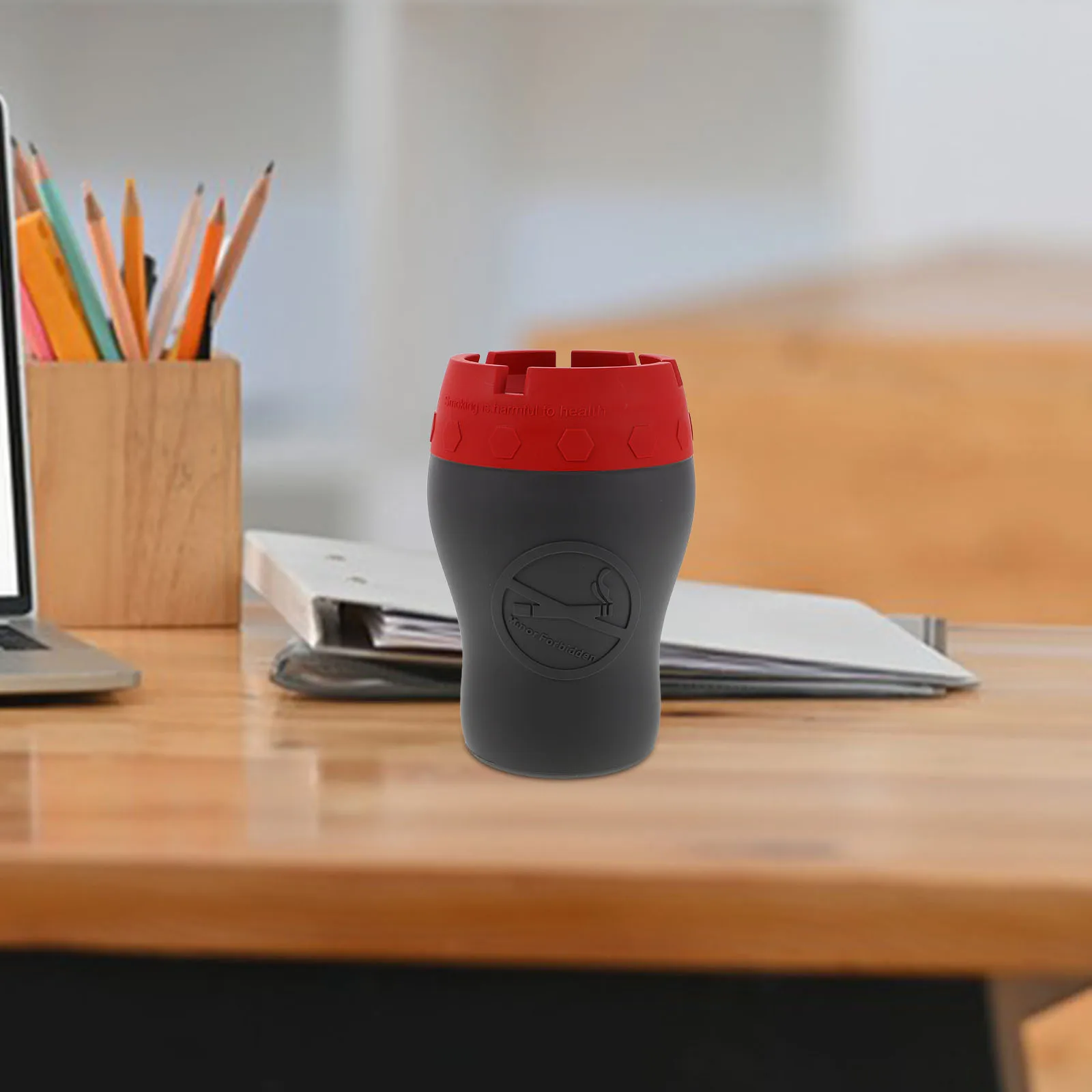 

Creative Ashtray Silicone Portable Smokeless Car Ash Holder With Lid Windproof Modern Design Easy Clean Mini Ashtray For Home