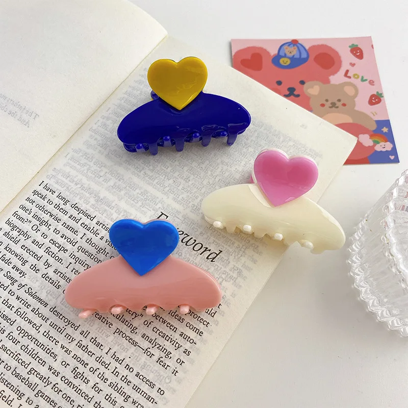 2022 New 5.5 CM Small Korean Two Color Cute Girls Love Hair Accessories Pink Blue Hair Claws Acetate Shape Heart Claw For Woman image 2