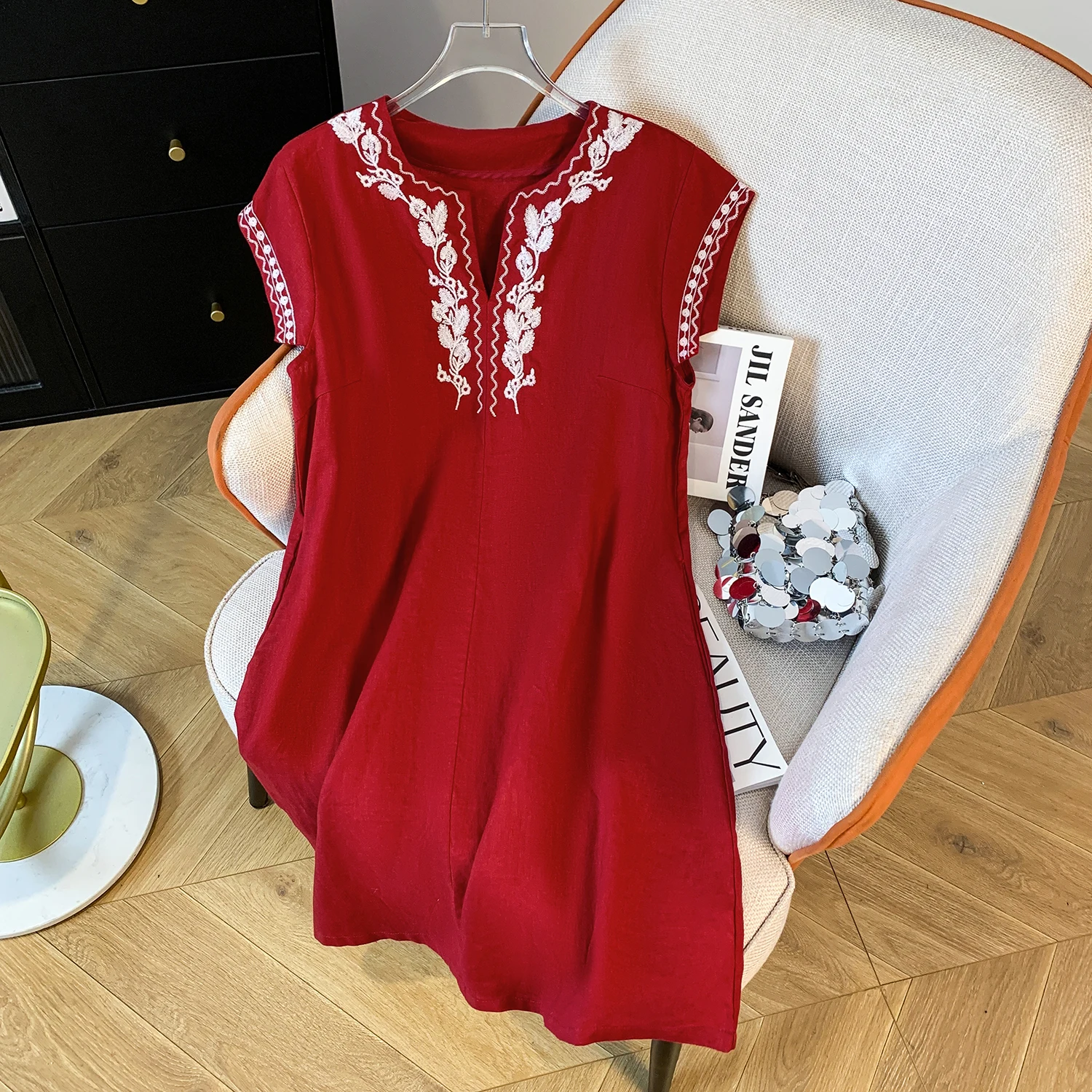 Retro vermelho svel dr feminino saia bordada de comprimento médio cintura alta fina poliéster verão novo sle único eth