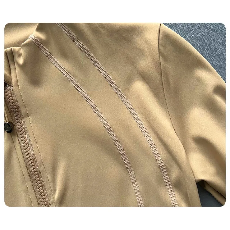 سترة لياقة بدنية بياقة واقفة سريعة الجفاف للنساء بقصة ضيقة وسحاب ملابس لليوجا وأكمام طويلة قابلة للتنفس للجري وركوب الدراجات