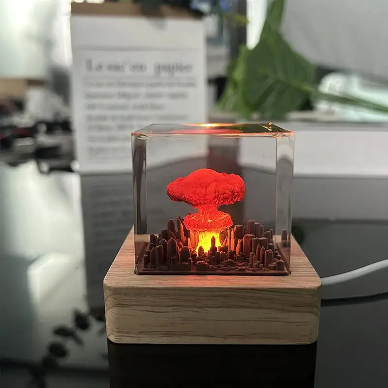 Creative Nuclear Explosions Mushroom Cloud Lamp USB Atomic Bomb Resin Night Light Home Decoration Christmas Gifts Table Lamp